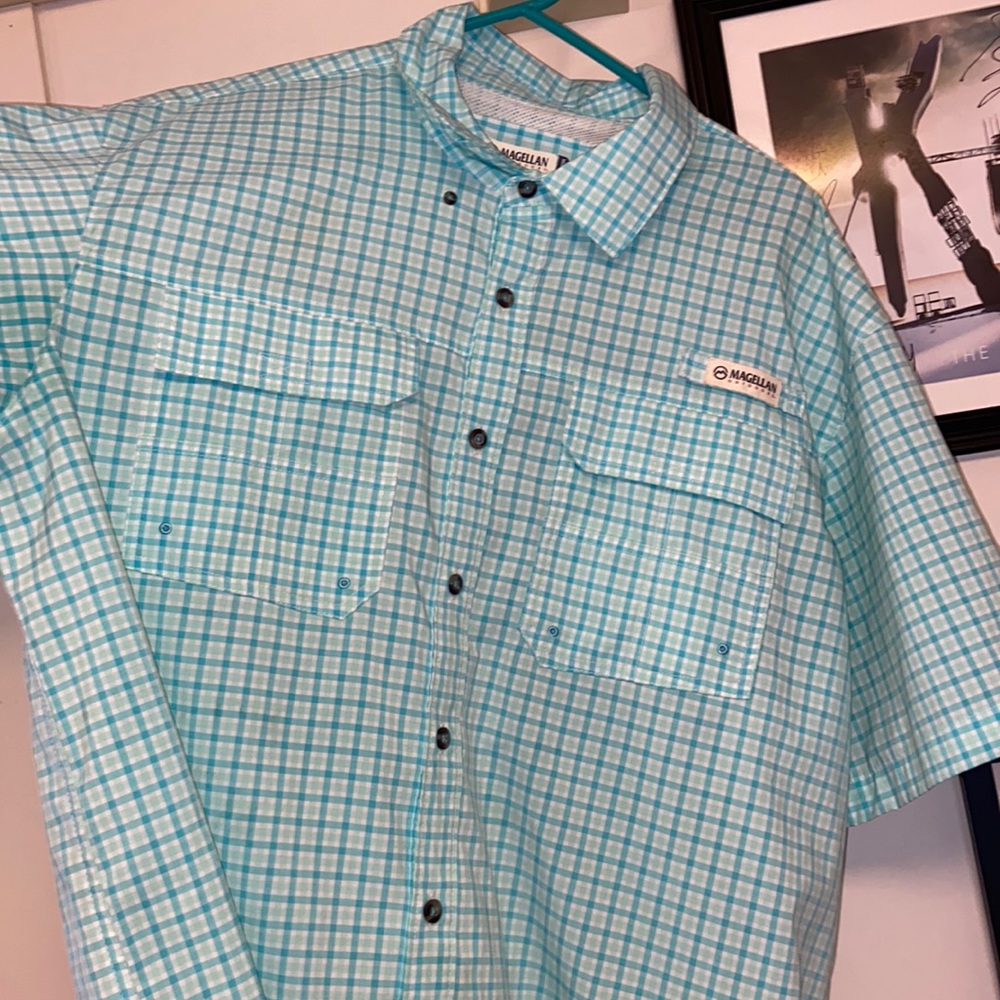 Magellan outdoors : lightweight Button up Collar